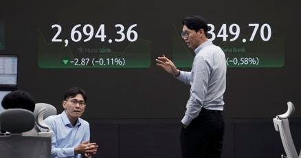 stock-market-today:-wall-street-tacks-on-some-more-gains-following-its-best-week-of-the-year