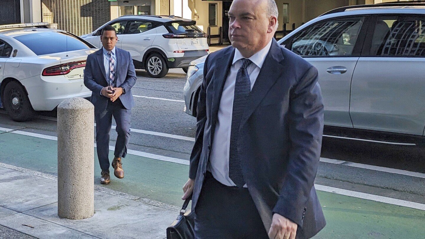 british-tech-tycoon-mike-lynch-was-trying-to-bounce-back-from-hp-fraud-case-before-being-lost-at-sea