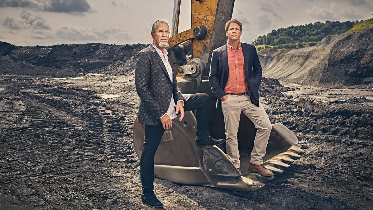 bitcoin-miner-bitfarms-to-buy-rival-stronghold-digital-for-$175m-in-stock,-debt