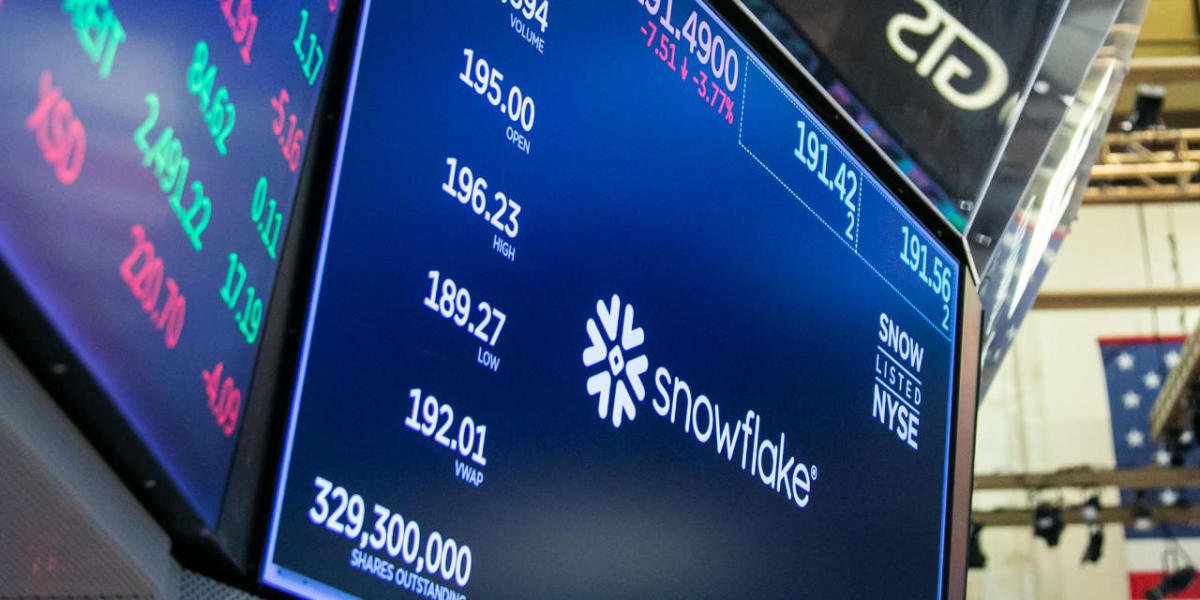 snowflake-beats-earnings-but-the-stock-drops-anyway