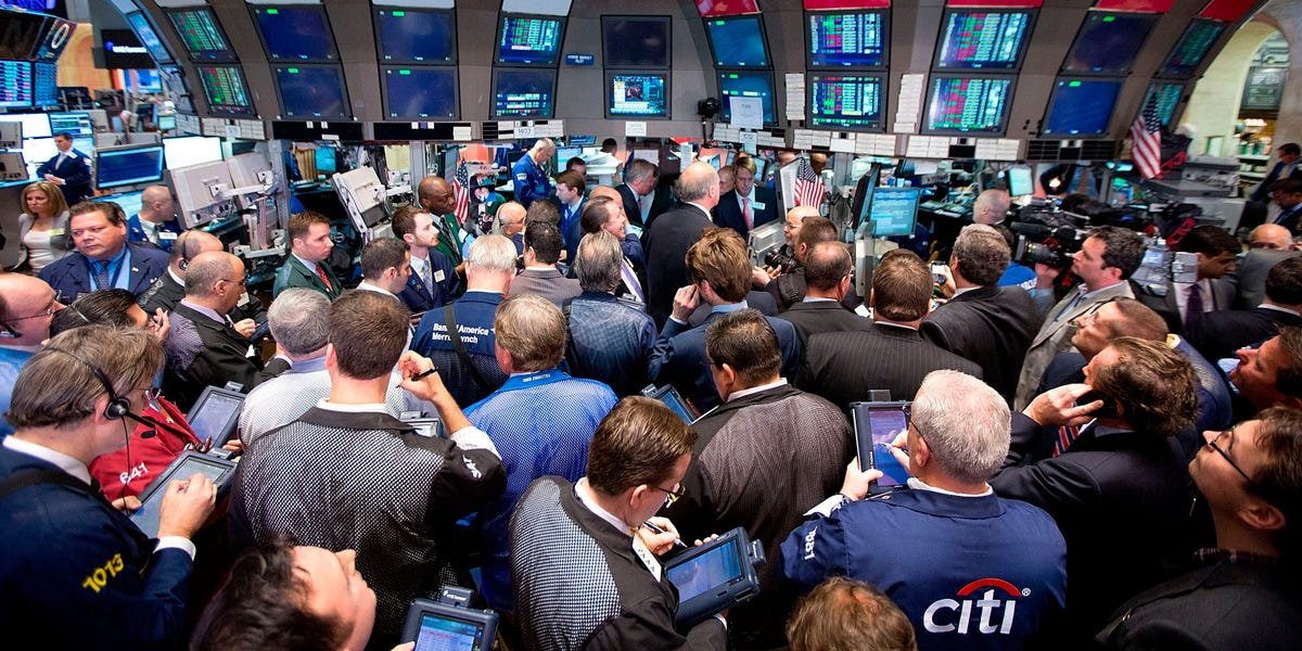 stock-market-today:-dow-hits-record-high-while-tech-shares-stumble-ahead-of-nvidia-earnings