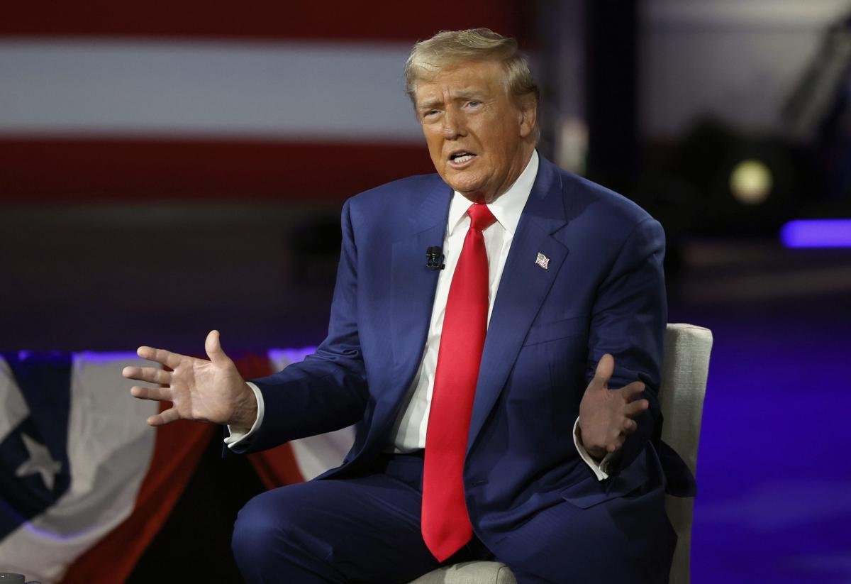 trump-media-erases-all-2024-stock-gains-days-before-donald-trump-can-cash-out-his-$1.95-billion-stake