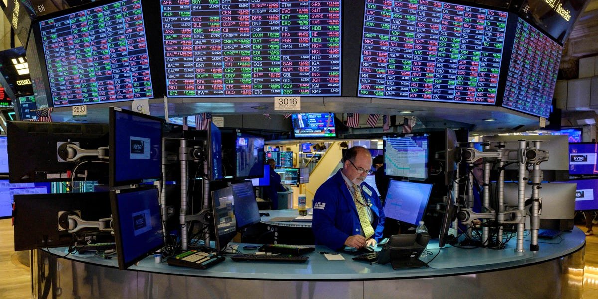 stock-market-today:-us-stocks-rise-as-traders-try-to-rebound-after-worst-week-of-the-year