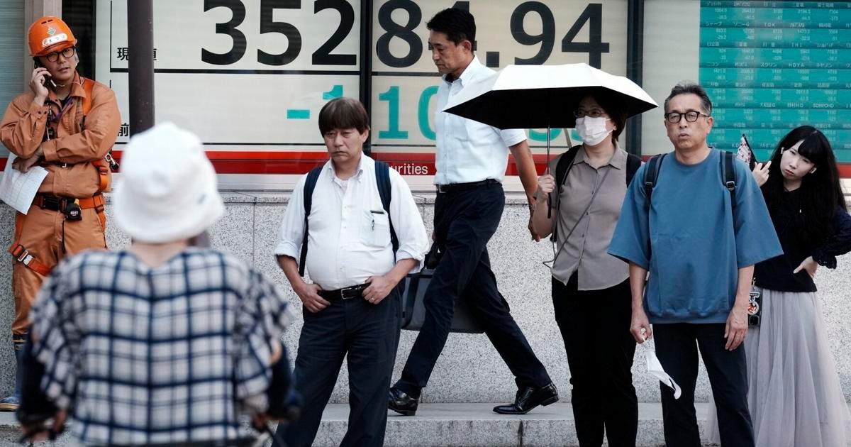 stock-market-today:-wall-street-ends-higher-to-snap-a-4-day-losing-streak