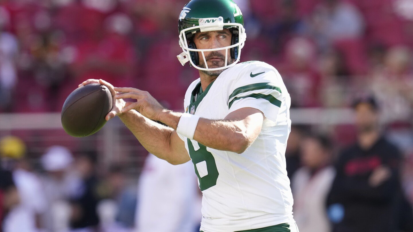 aaron-rodgers-will-make-his-return-to-the-field-for-the-jets-against-the-49ers