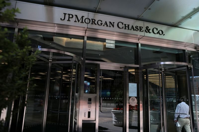 jpmorgan-sees-15%-jump-in-investment-banking-fees-in-third-quarter