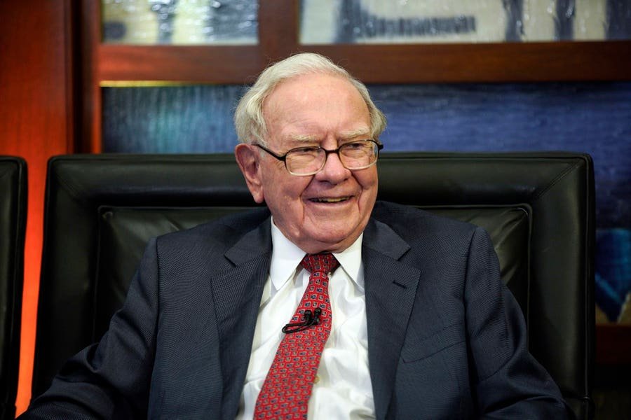 all-41-stocks-warren-buffett-has-in-berkshire-hathaway’s-portfolio