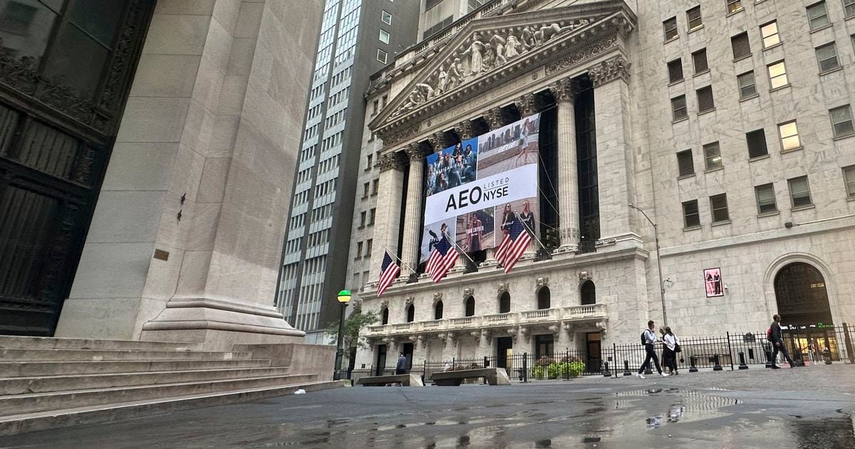 stock-market-today:-wall-street-makes-early-gains-with-all-eyes-on-the-fed-and-an-interest-rate-cut