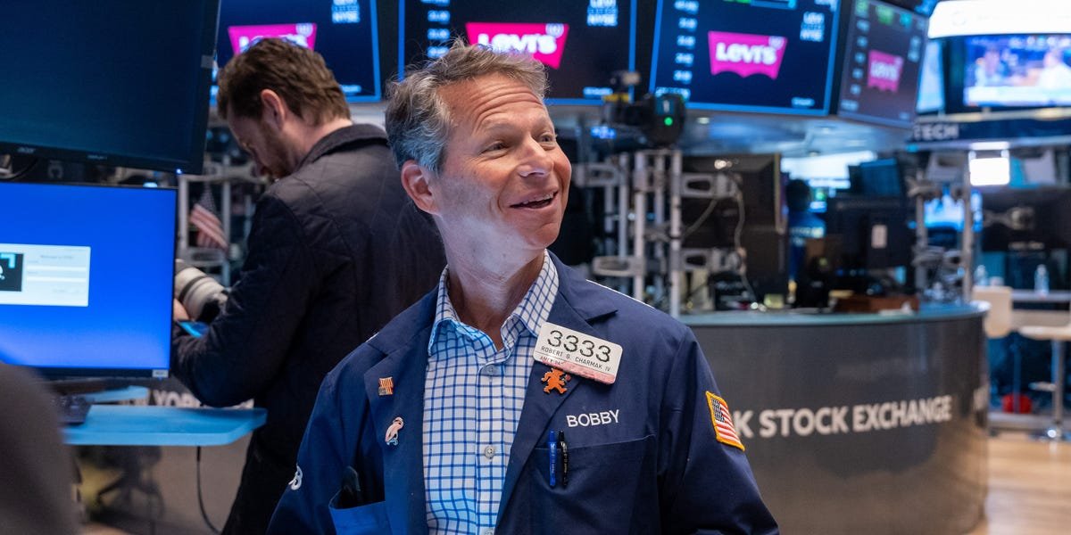 stock-market-today:-indexes-rise-on-upbeat-retail-sale-data-ahead-of-fed-meeting