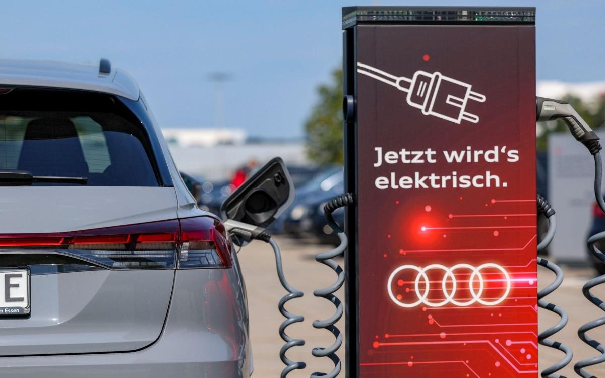 germany-suffers-‘spectacular’-70pc-drop-in-electric-car-sales