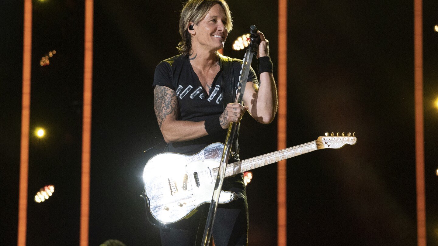 keith-urban-says-‘high’-is-about-order-and-chaos,-with-songs-about-love,-life-and-his-late-father