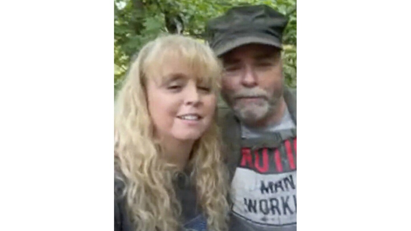 a-couple-found-the-kentucky-highway-shooter’s-remains-by-being-bounty-hunters-for-a-week,-they-say