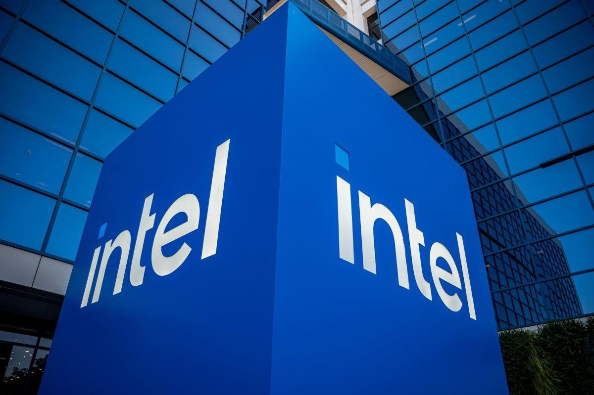 apollo-to-offer-multibillion-dollar-investment-in-intel