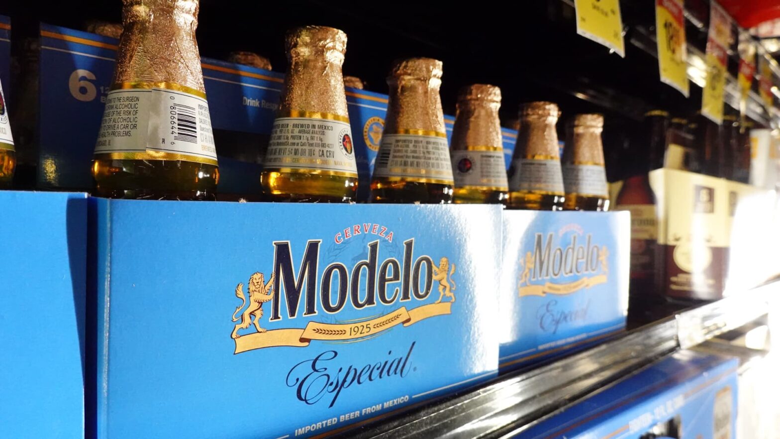 modelo-maker-constellation-brands-jumps,-and-the-s&p-500-eyes-another-record-close