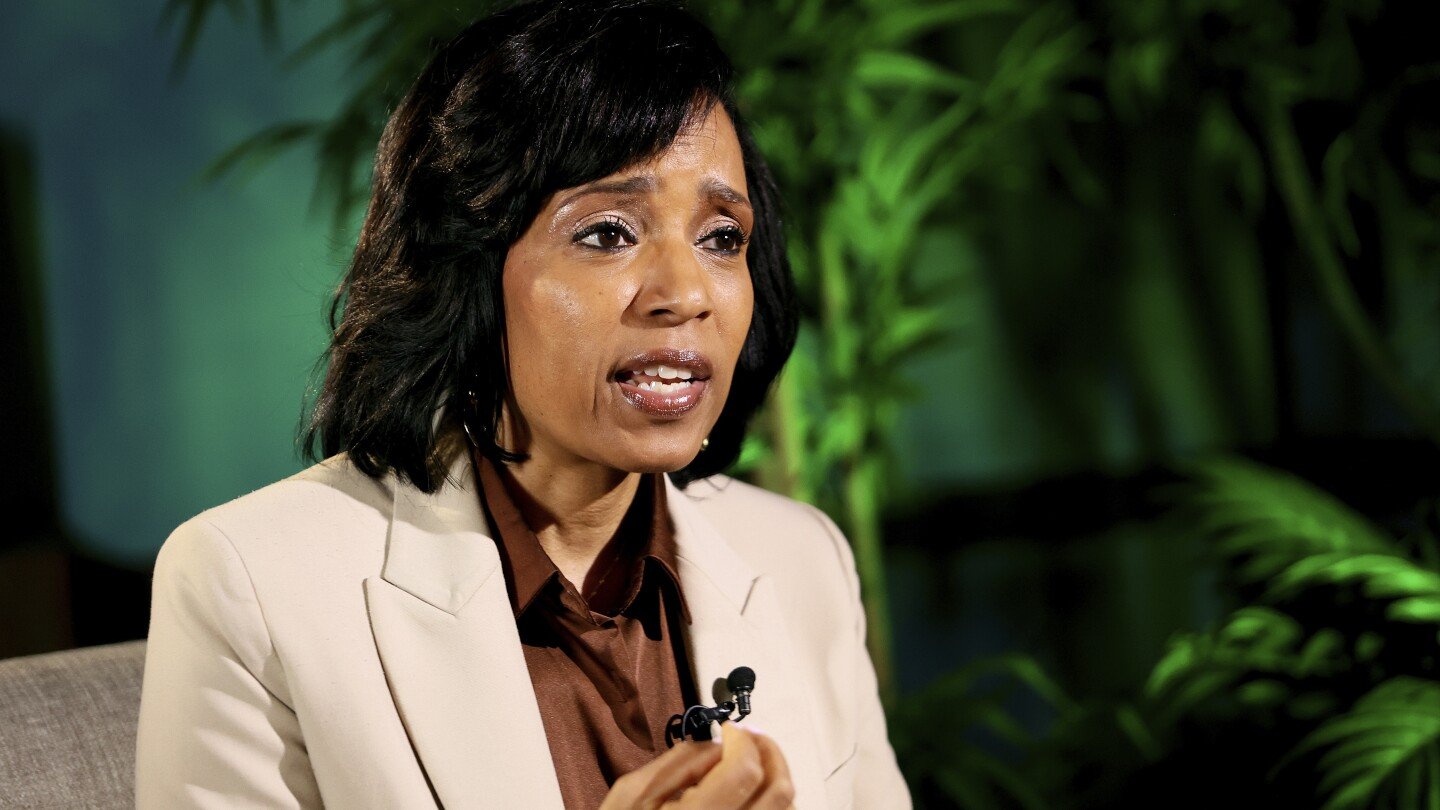 alsobrooks-presses-the-case-for-national-abortion-rights-in-critical-maryland-senate-race