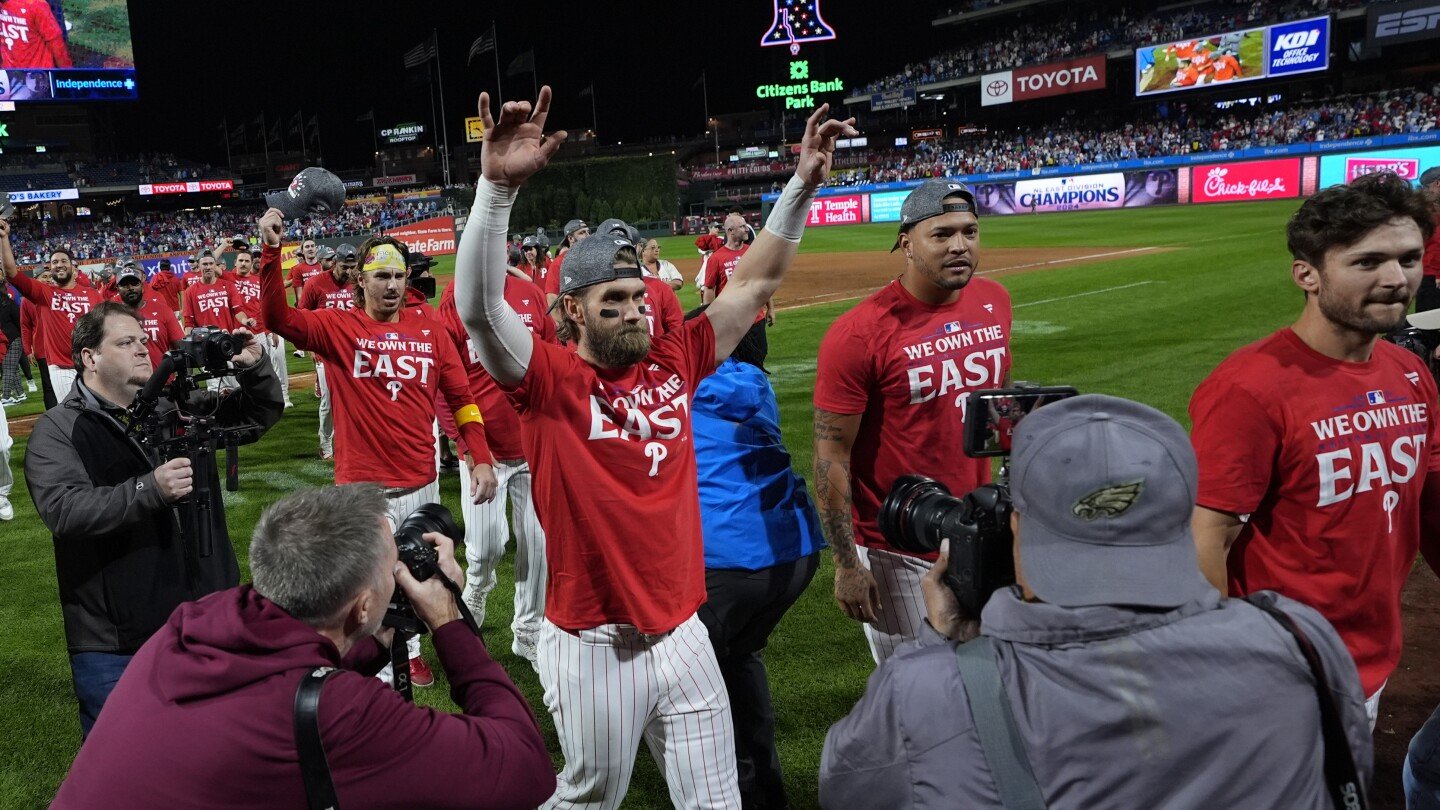 philadelphia-phillies-clinch-1st-nl-east-title-since-2011