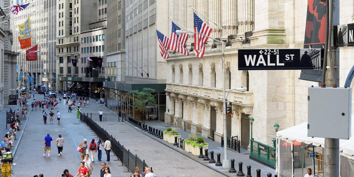 stock-market-today:-indexes-add-to-records-as-traders-parse-more-economic-data-and-fed-comments