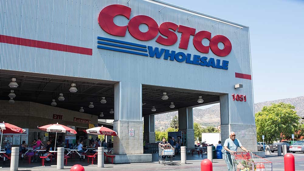 costco-posts-major-earnings-beat,-but-misses-on-these-metrics