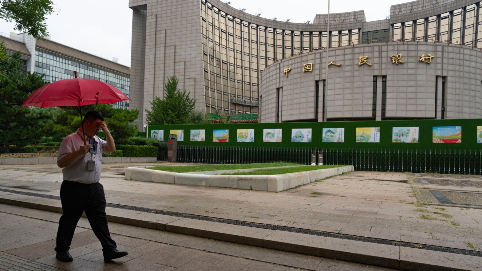 china-stocks-soar-in-biggest-single-week-jump-since-2008