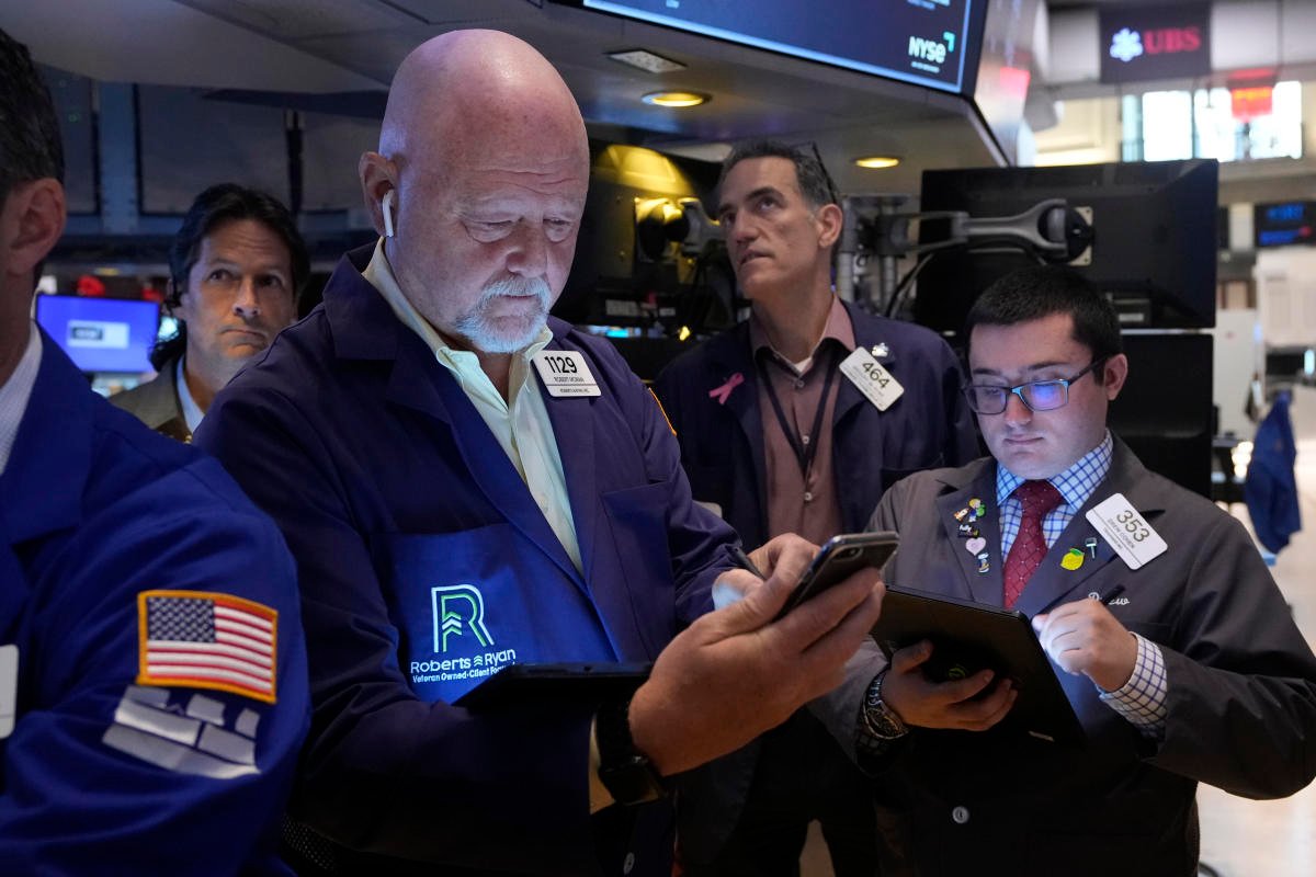 stock-market-today:-us-stocks-start-jobs-report-week-mixed-with-powell-set-to-speak