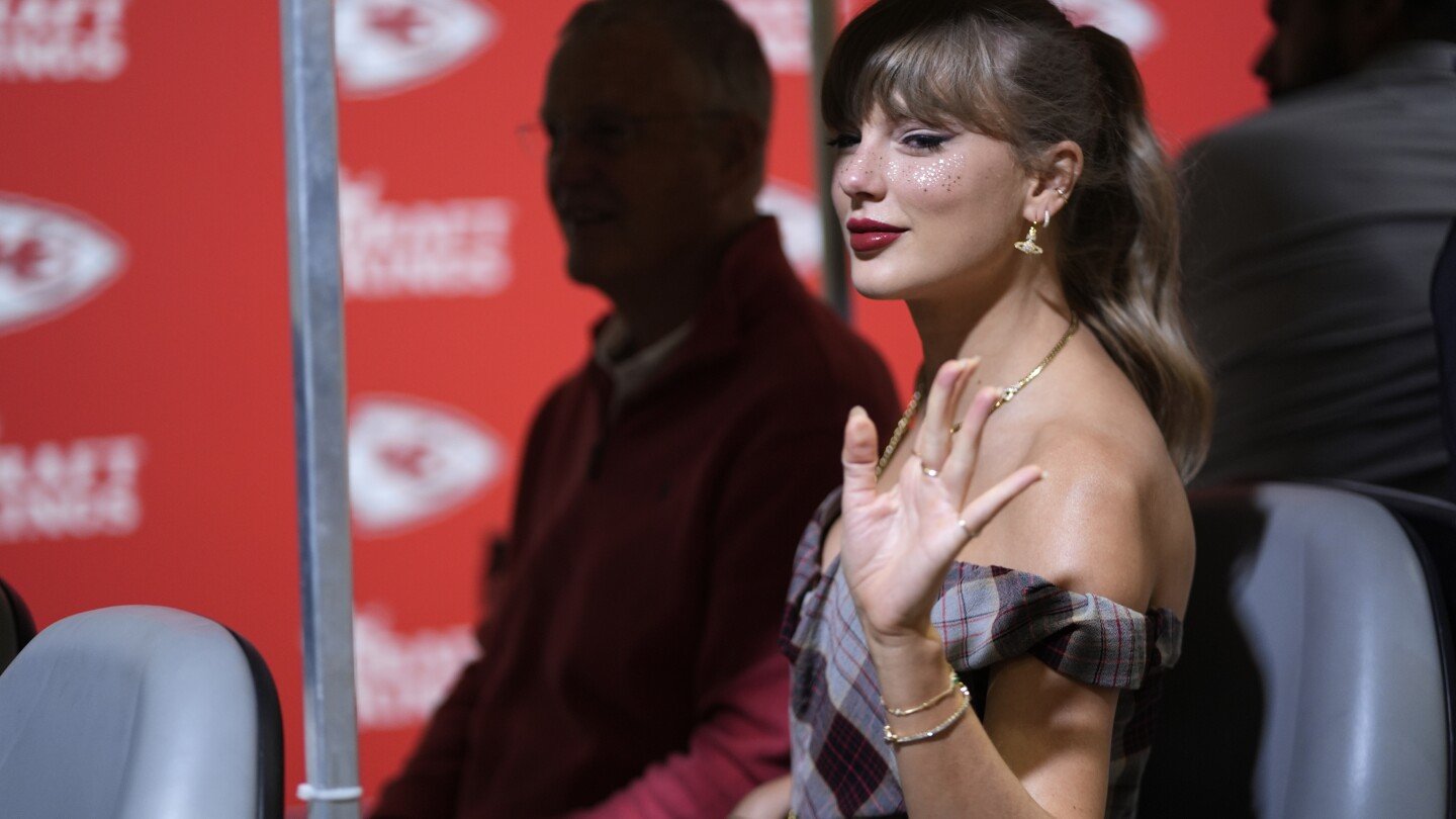 taylor-swift-is-back-to-watch-travis-kelce-and-the-chiefs-with-eras-tour-soon-to-resume