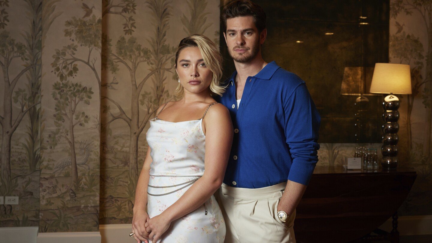florence-pugh-and-andrew-garfield-on-living-through-‘we-live-in-time’