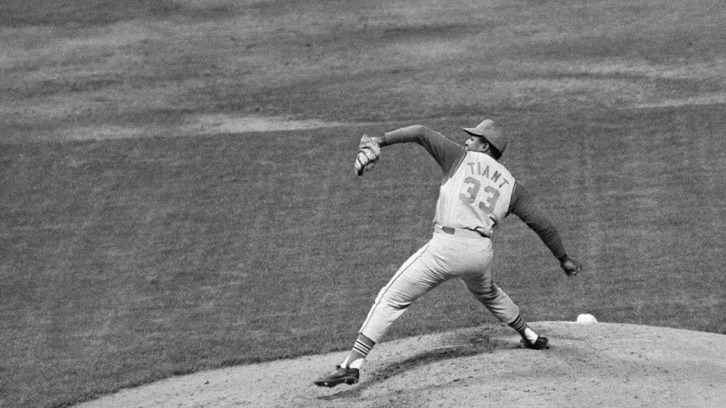 luis-tiant,-the-charismatic-cuban-who-pitched-the-red-sox-to-the-world-series-brink,-dies-at-83