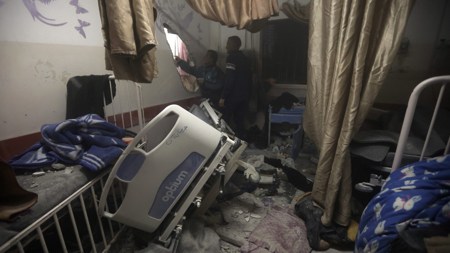 un-backed-experts-say-israel-is-destroying-gaza’s-health-sector-and-both-sides-have-tortured-people