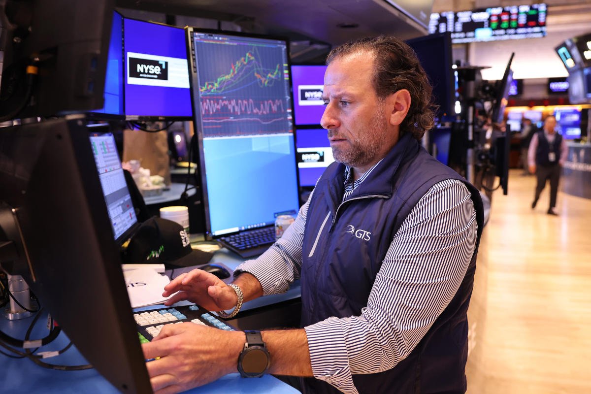 chinese-shares-slide-with-focus-on-policy-briefing:-markets-wrap