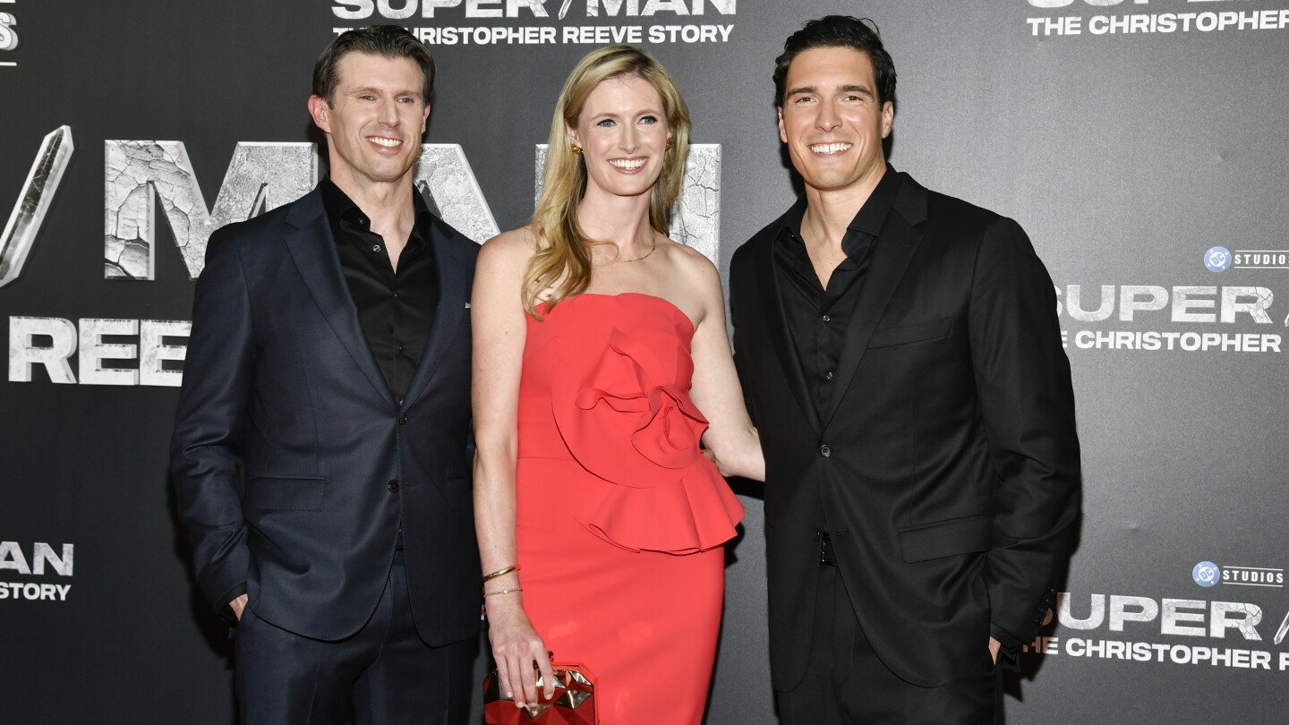 christopher-reeve’s-kids-wanted-to-be-‘honest,-raw-and-vulnerable’-in-new-documentary-‘super/man’