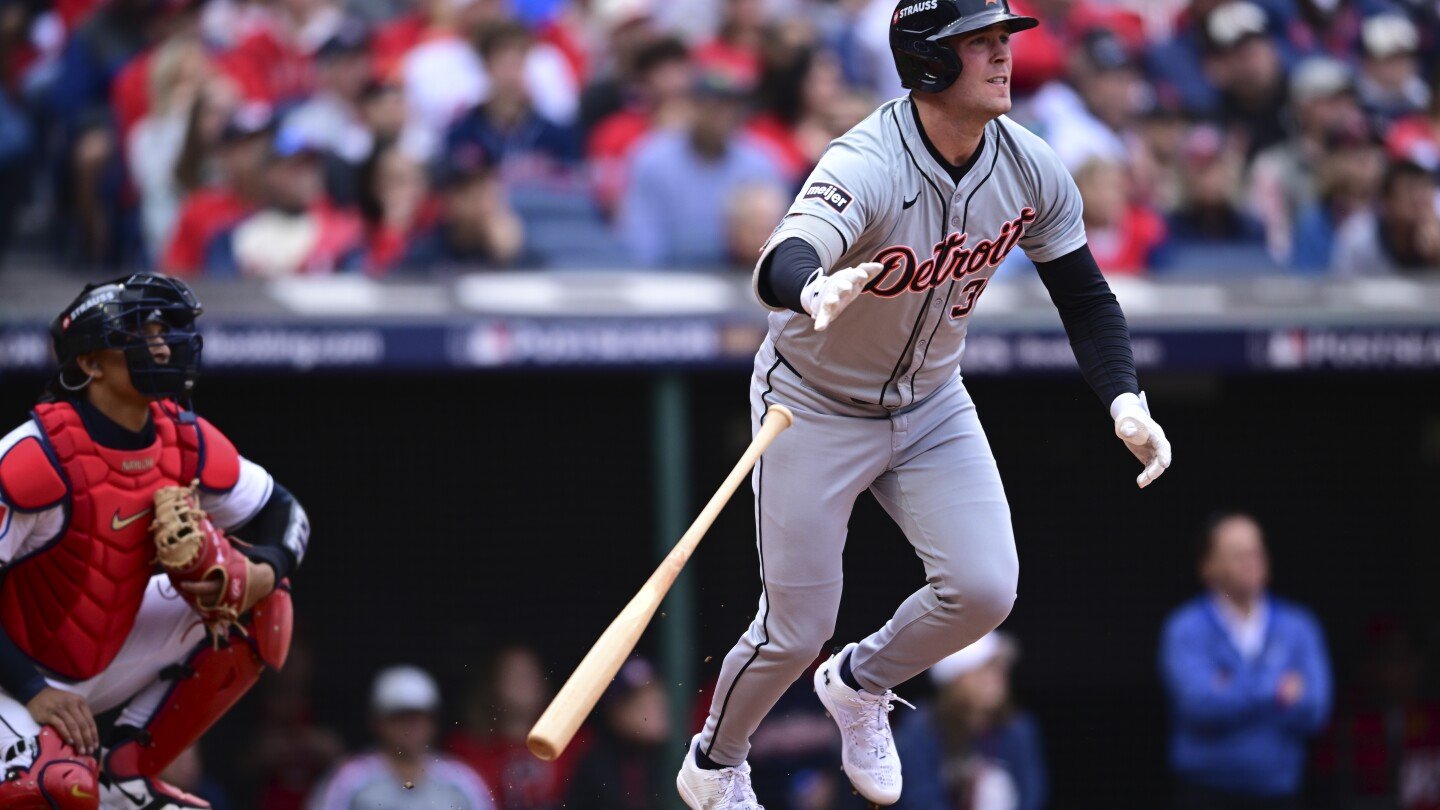 tigers-hope-carpenter-can-come-off-bench-in-alds-game-5-while-dealing-with-hamstring-injury