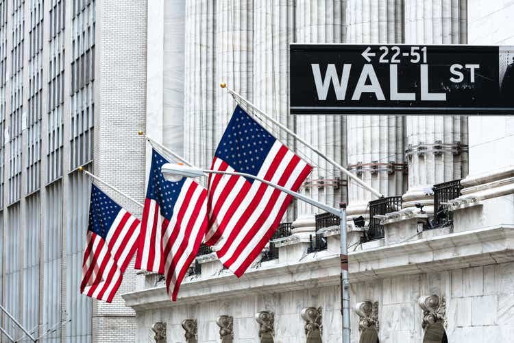 is-the-stock-market-open-on-columbus-day?-(s&p-complete-indices:sp500)
