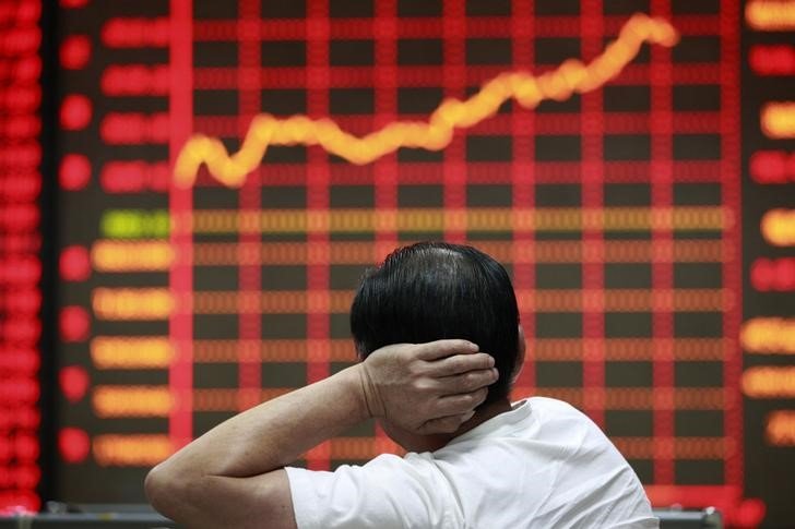 asia-stocks-dip-as-tech-losses-weigh,-china-stimulus-cheer-wanes-by-investing.com