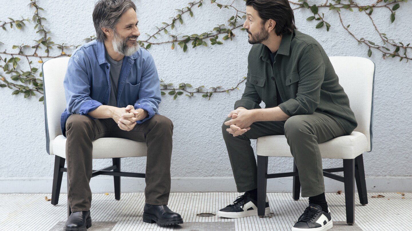 q&a:-diego-luna-and-gael-garcia-bernal’s-‘la-maquina’-explores-masculinity-and-aging-in-boxing-story