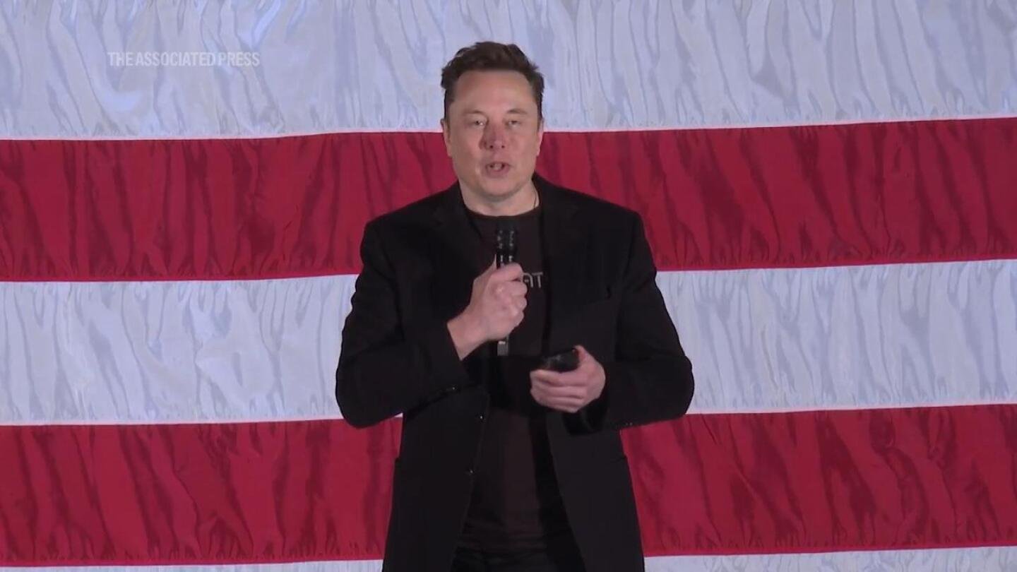 elon-musk-holds-a-pro-trump-town-hall-in-philly-suburbs