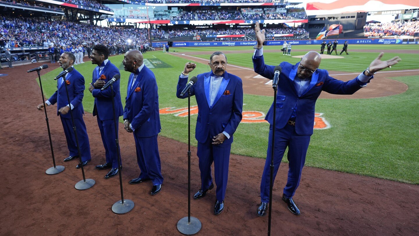 the-temptations-serenade-mets-fans-at-nlcs-as-founder-admits-he-roots-for-dodgers