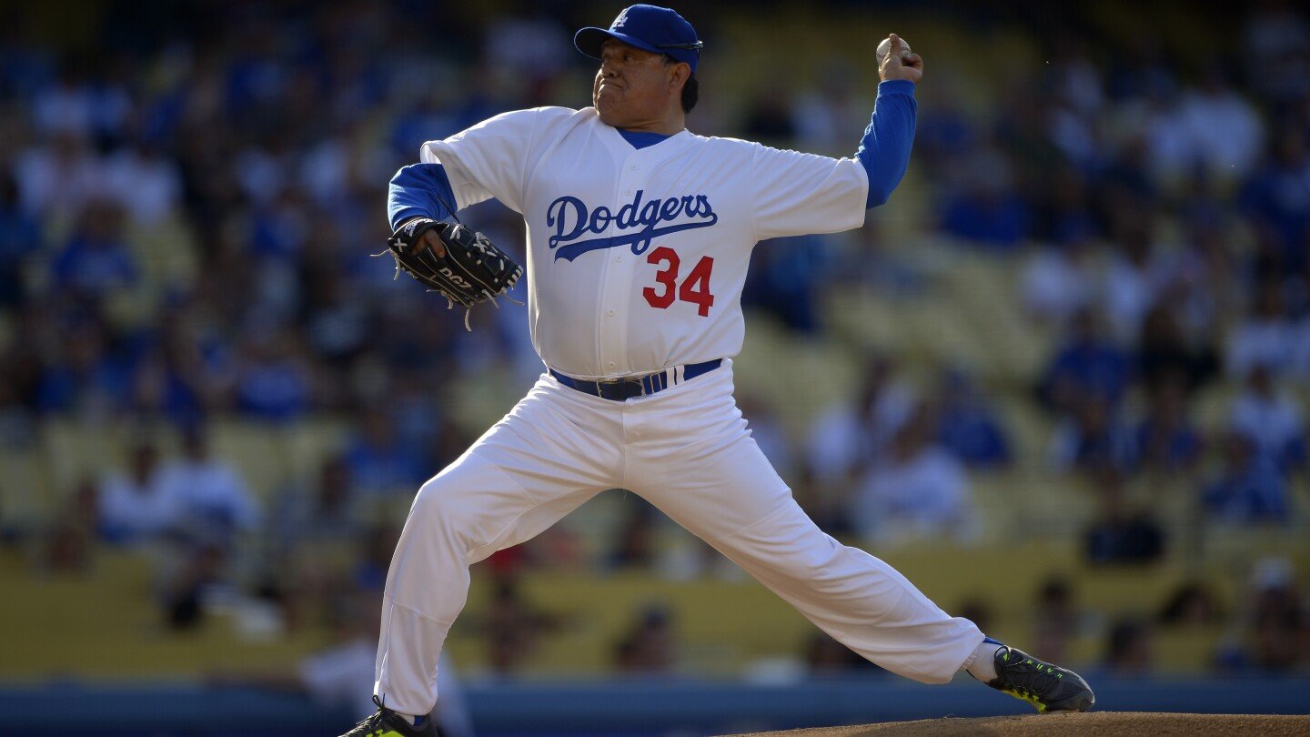 fernando-valenzuela,-mexican-born-pitcher-whose-feats-for-dodgers-fueled-‘fernandomania,’-dies-at-63