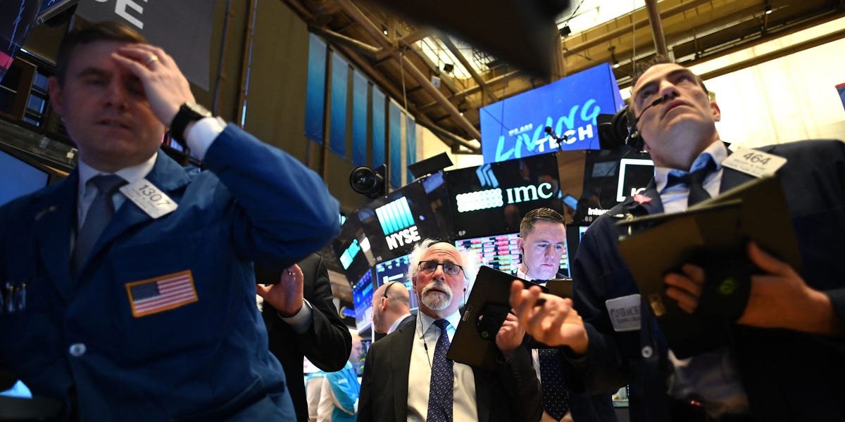 stock-market-today:-tech-sell-off-drags-stocks-to-worst-day-in-6-weeks