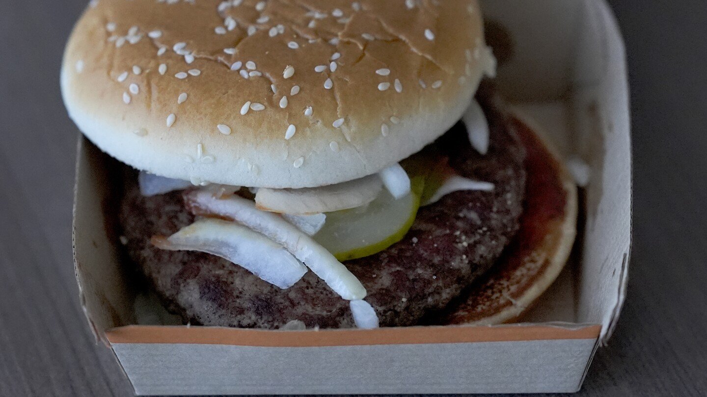 testing-rules-out-beef-patties-as-the-source-of-e.-coli-outbreak,-mcdonald’s-says