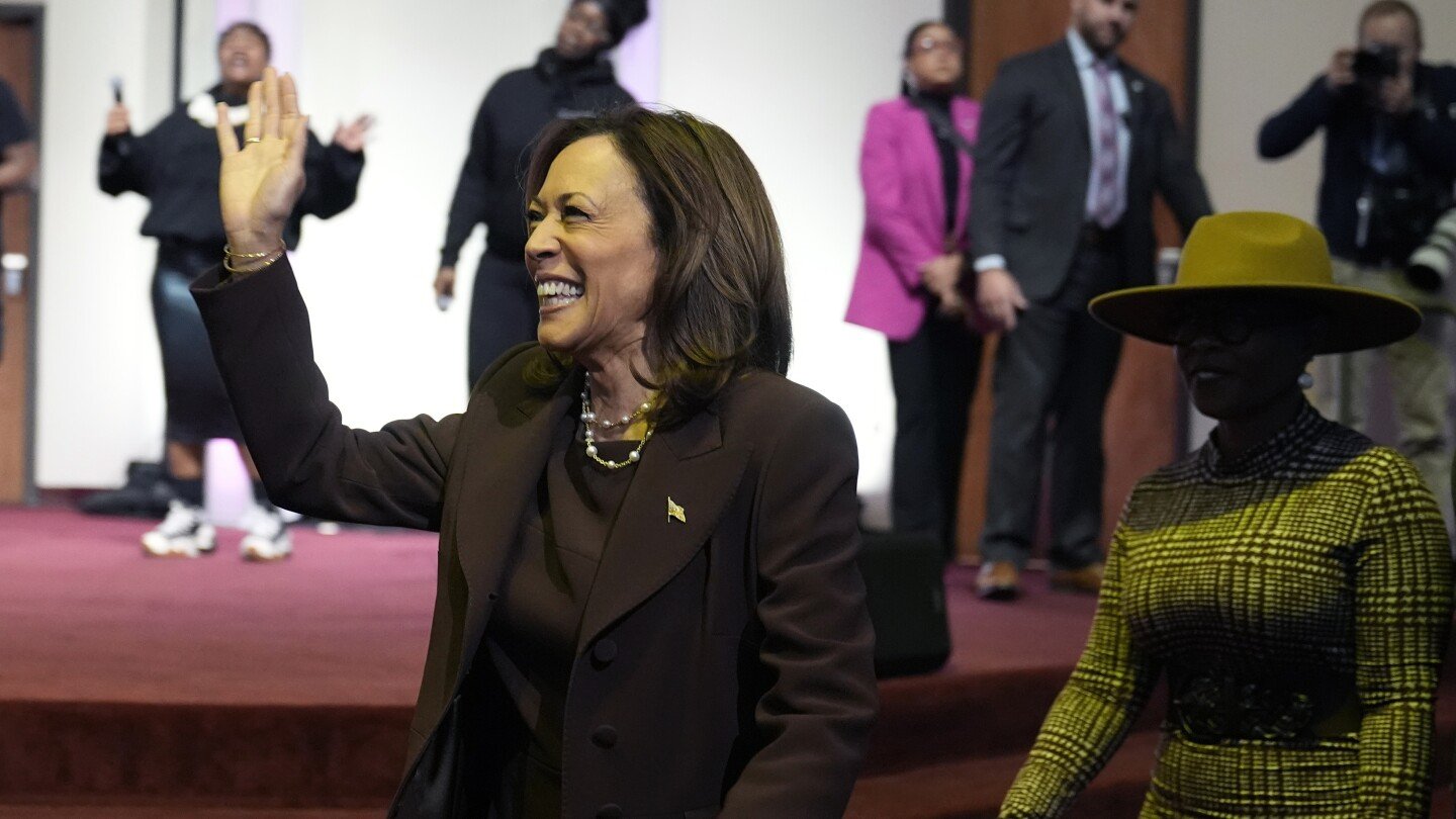 harris-to-highlight-how-government-funding-for-computer-chip-makers-can-create-factory-jobs