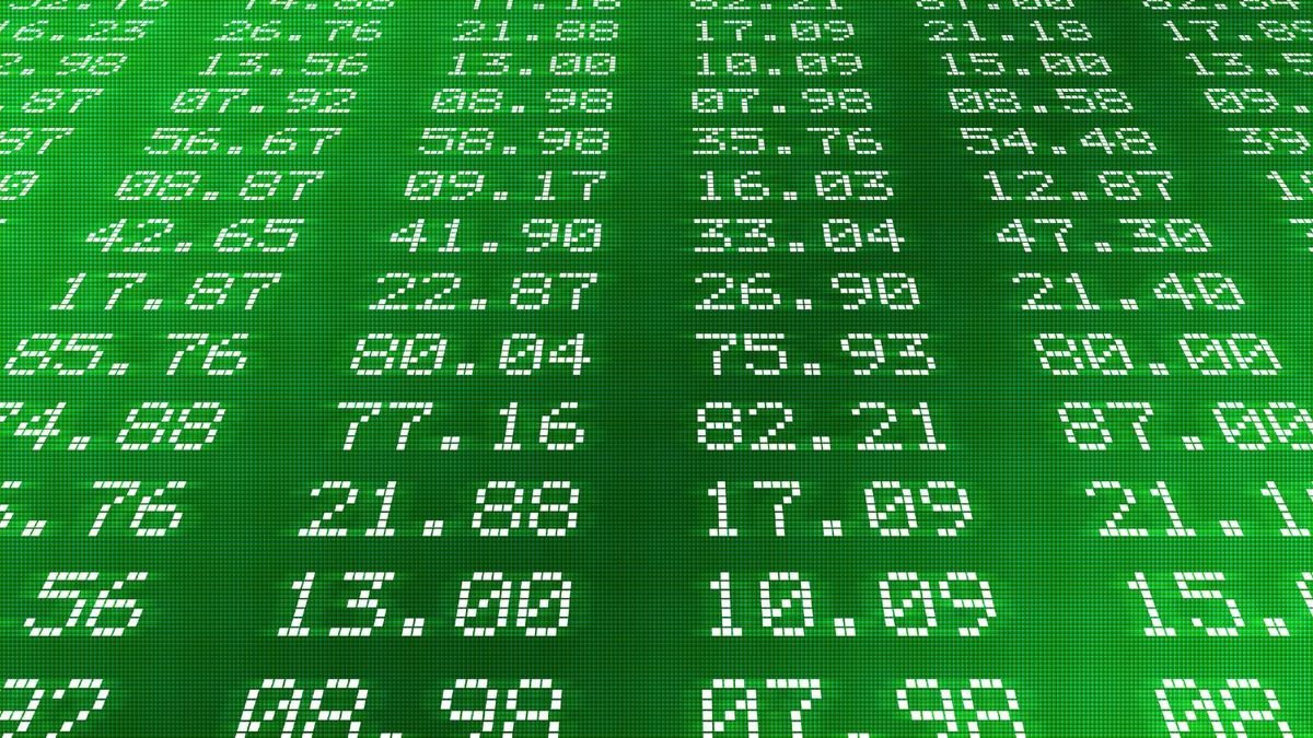stock-market-today:-stocks-renew-rally-ahead-of-mag-7-earnings