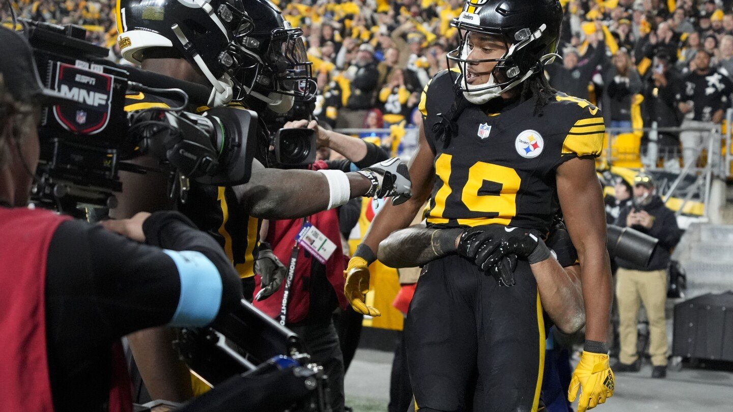 calvin-austin-iii-scores-twice-as-the-steelers-hold-off-the-giants-26-18