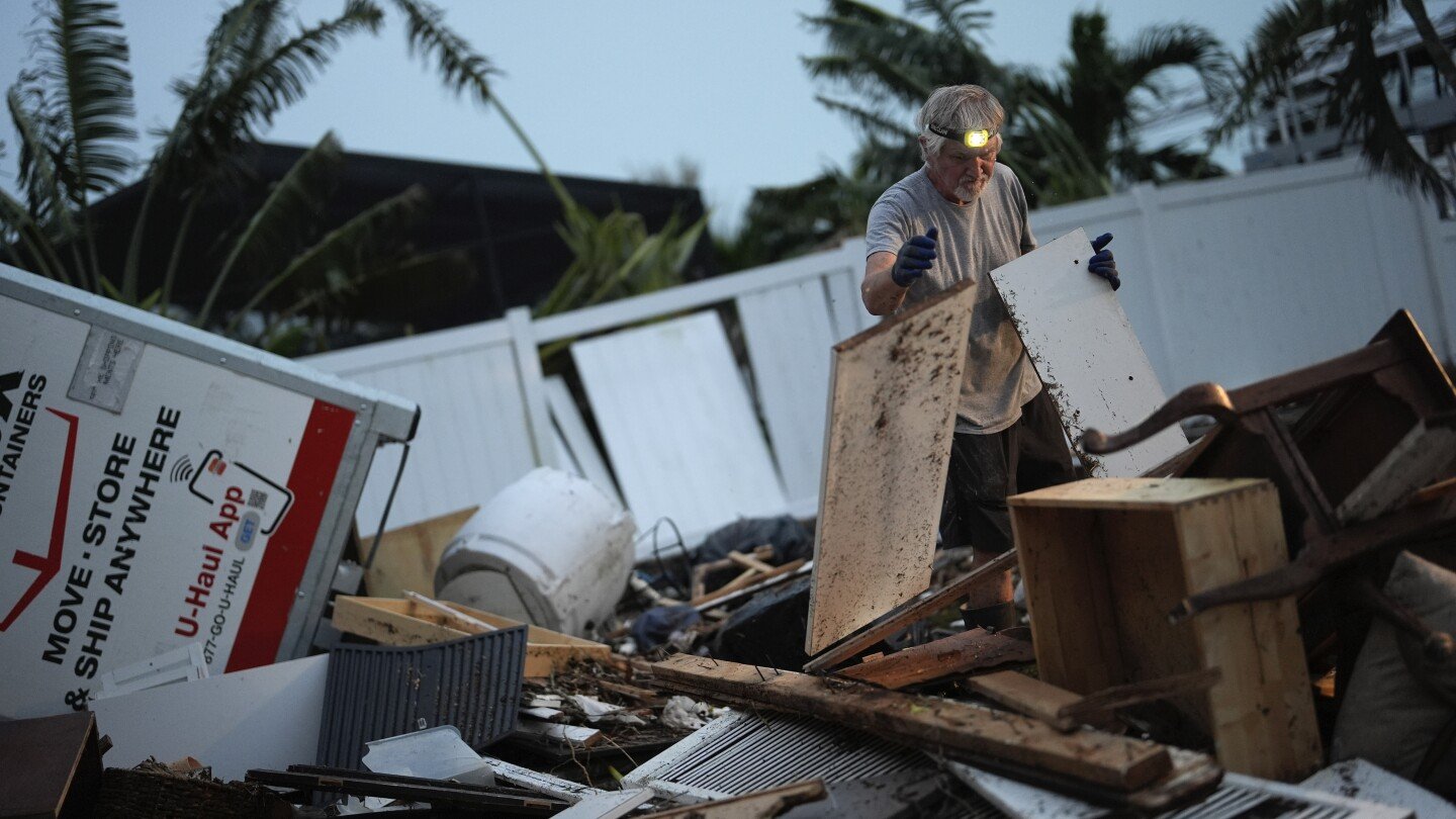 united-way-and-paramount-to-air-benefit-for-hurricane-relief