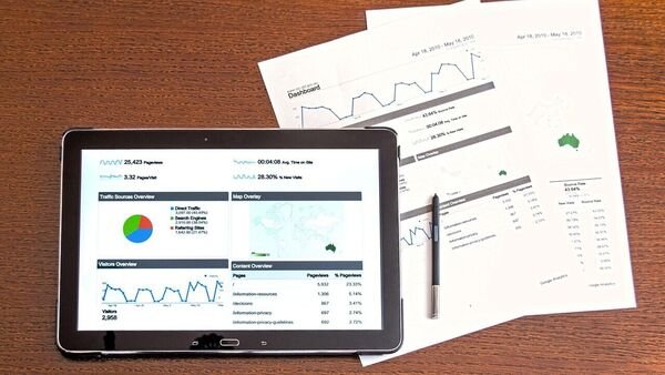 Latest news on October 7, 2024: Investing in debt-free companies with strong fundamentals provides a sense of security in an unpredictable market. (Image: Pixabay)