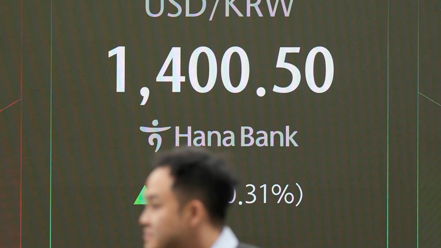 stock-market-today:-asian-shares-retreat-after-trump’s-victory-as-focus-turns-to-the-fed