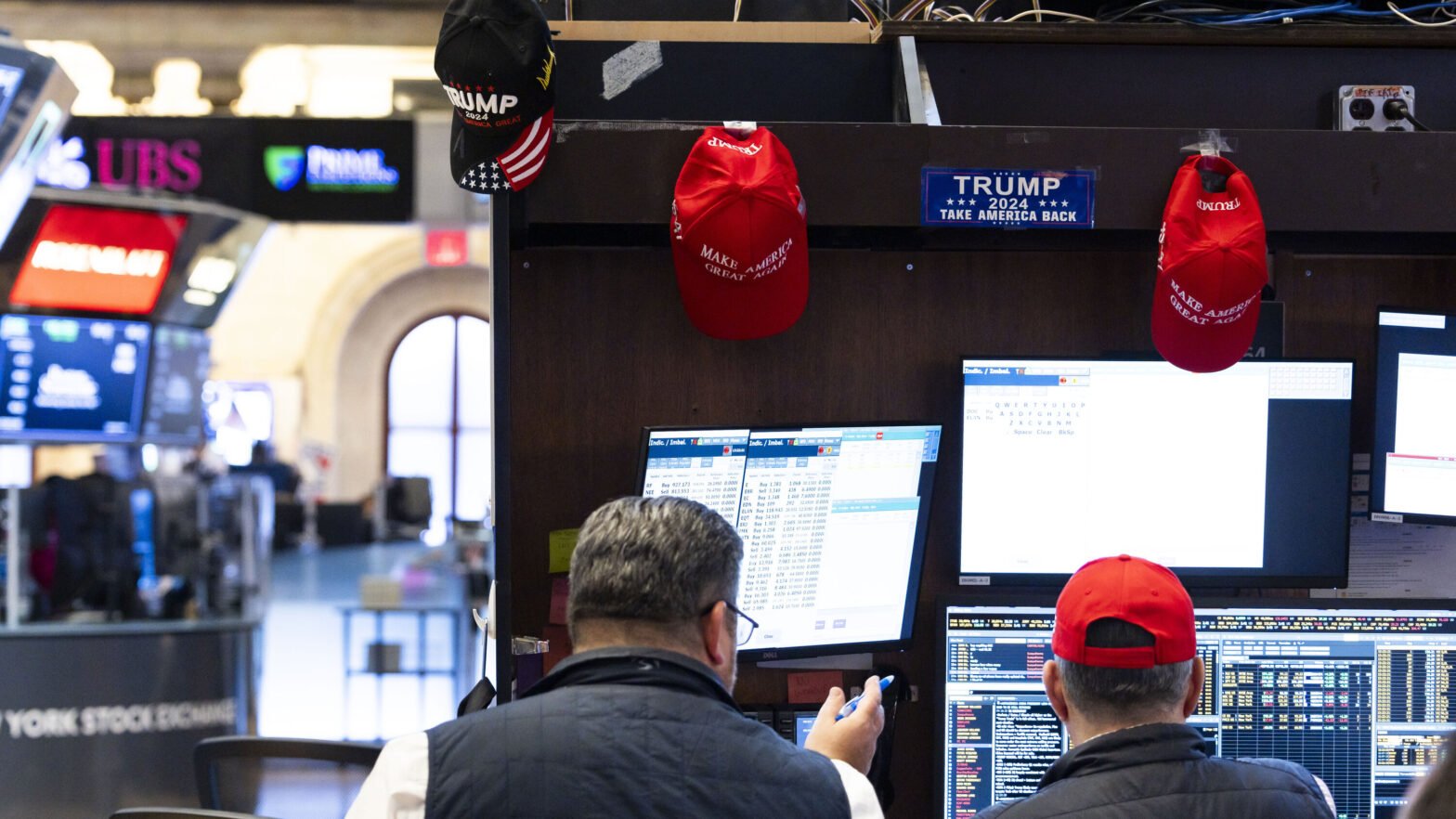 corporate-america-bets-on-a-market-friendly-trump-2.0