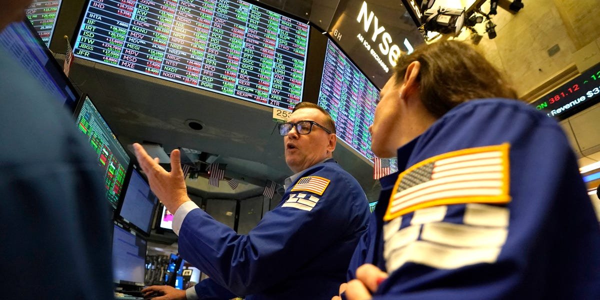 stock-market-today:-indexes-edge-higher-after-tame-october-inflation-report