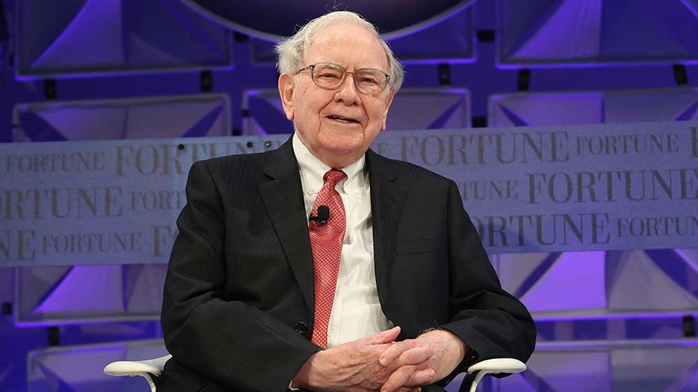 warren-buffett-sold-two-favorite-stocks-in-q3.-what-did-he-buy?