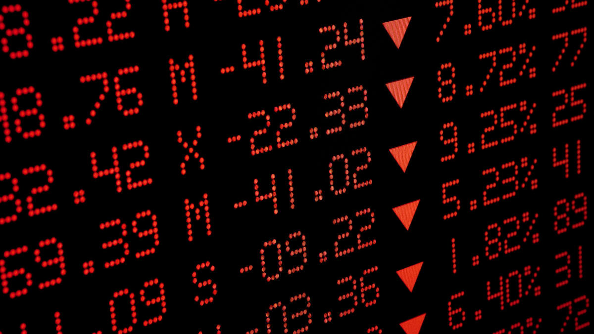 tech-stocks-slide-as-trump-election-rally-cools