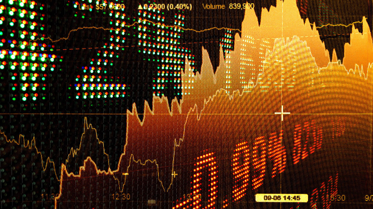 stocks-see-$100b-in-inflows:-market-takeaways